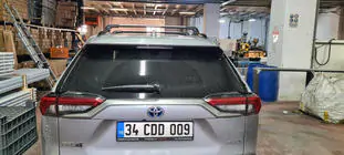 Toyota Rav 4 2019–2025 Dwarsdragers voor geïntegreerde dakrails Strong (2 stuks) foto 4