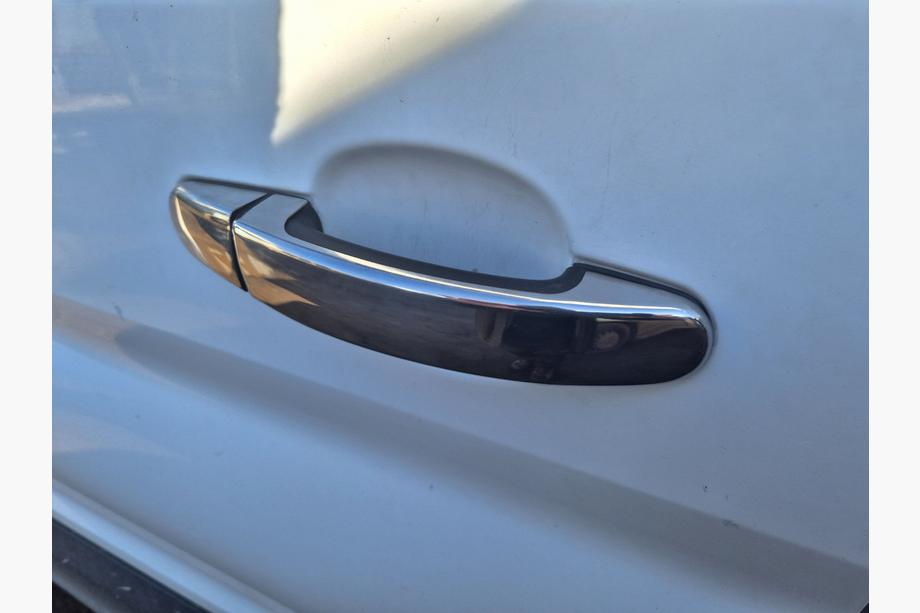 Ford Transit 2014– RVS deurgreepcovers Carmos Image