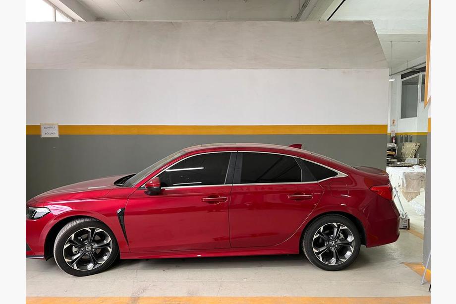 Honda Civic Sedan 2021– Onderste raamlijsten (8 stuks, RVS) OmsaLine - Italiaans roestvrij staal Foto 2