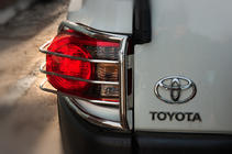 Toyota FJ Cruiser 2006–2022 RVS beschermers voor achterlichten (2 stuks) foto 3
