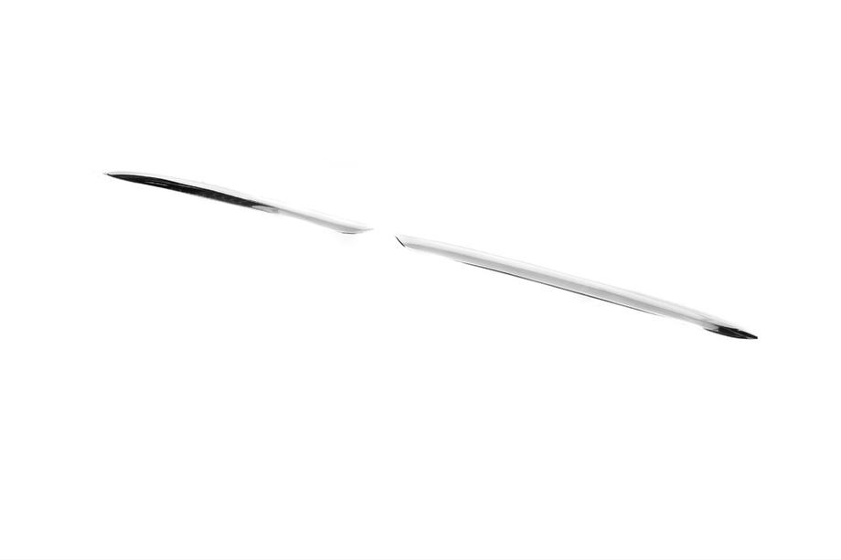 Mercedes E-class W213 2016–2023 Chromen sierstrip achterbumper 2020+ (RVS) Foto 3