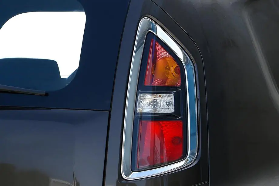 Kia Soul I 2008–2013 RVS sierlijsten voor remlichten (2 stuks) Foto 1