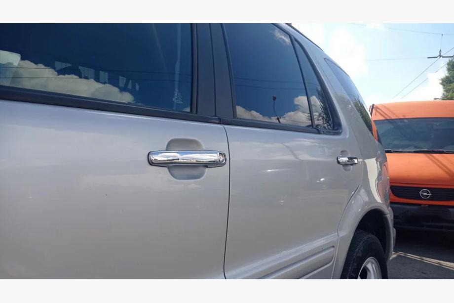 Mercedes ML W163 1997–2005 Chroom deurgreep covers (set van 4) Carmos - Turks staal Image