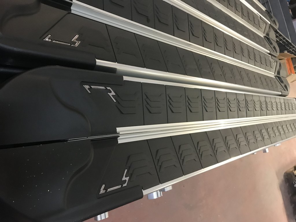 RedLine V1 side steps